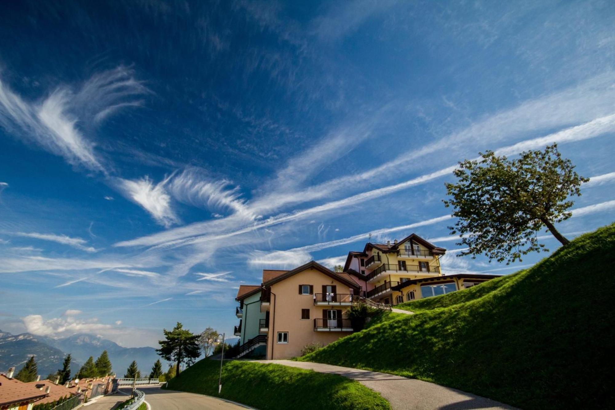 Hotel Residence Bellavista Brentonico Chambre photo